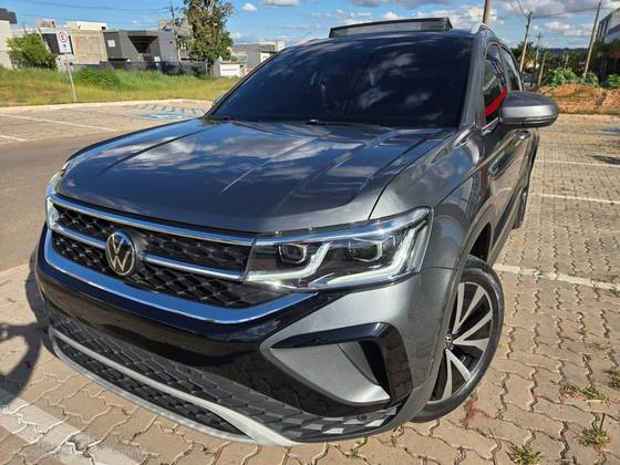 VOLKSWAGEN TAOS 1.4 250 TSI TOTAL FLEX HIGHLINE AUTOMÁTICO